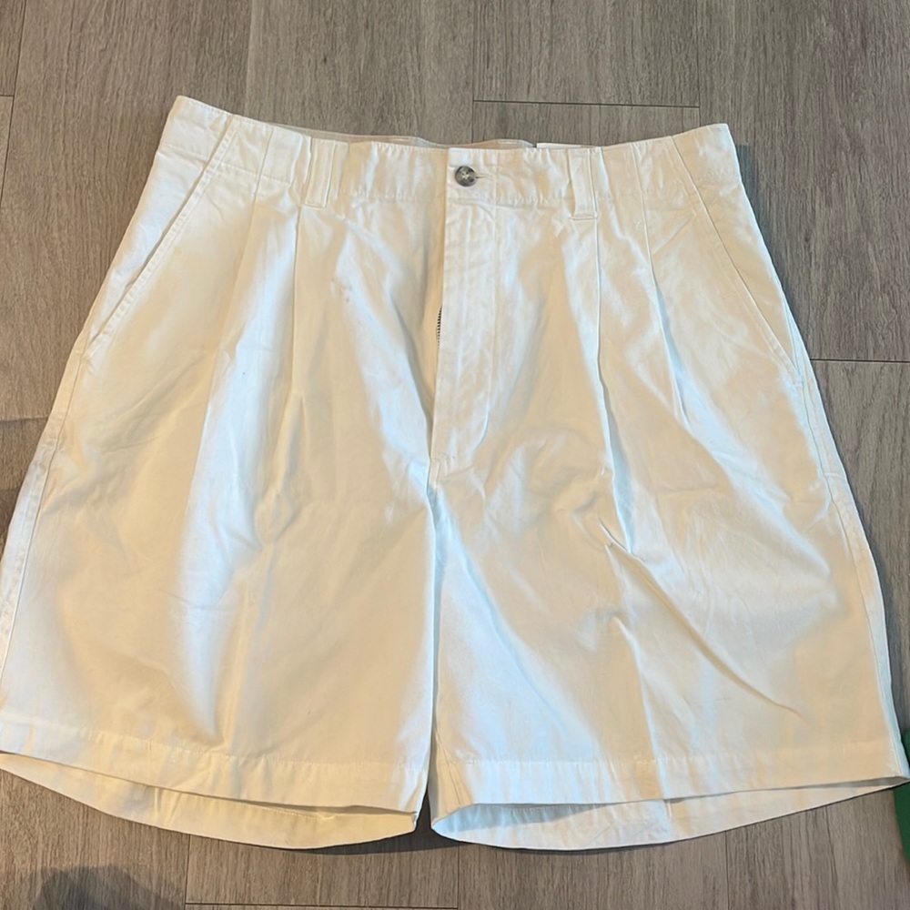 NWT Salty Dog Mens white shorts